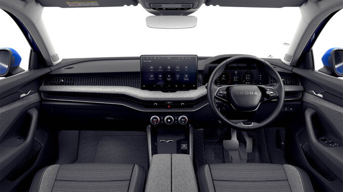 Skoda Superb 2.0 TDI SE Technology 5dr DSG Diesel Hatchback - Image 4
